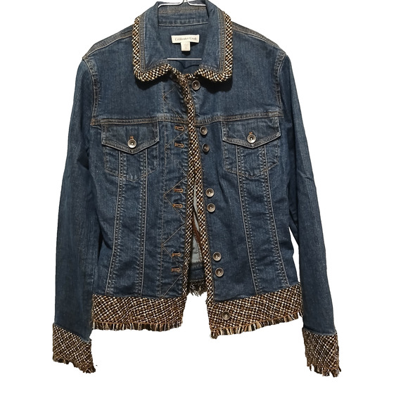 Coldwater Creek Woman’s Jean Jacket Size 10 Blue Denim Pockets Trim Fringe - Picture 1 of 7